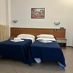 Отель Mercurio